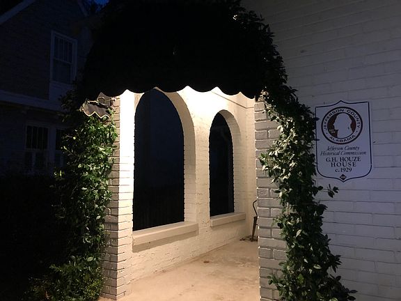Side Porch at Dining Room Entrance