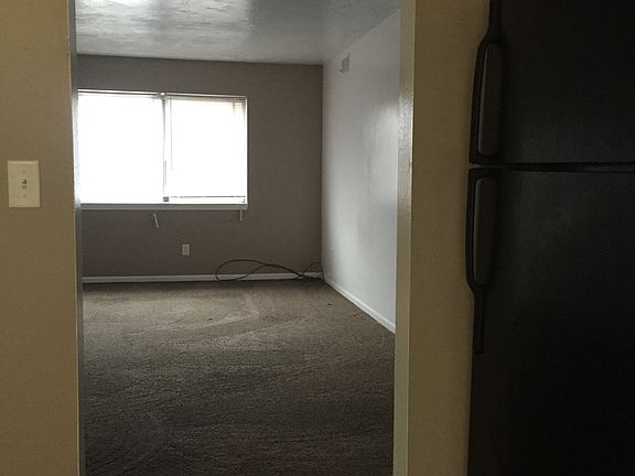 5th image of 4139 Oak Park Dr SE