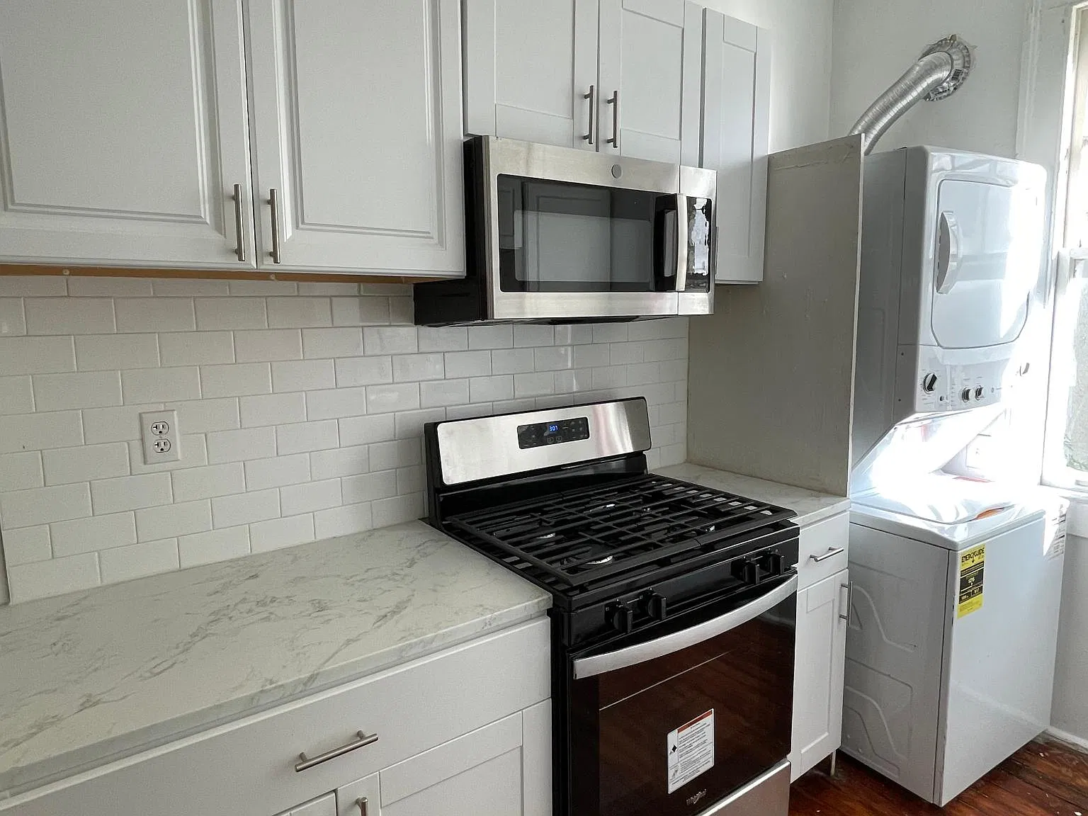 2 bed, 1350 sqft, $1,450 — Photo 1