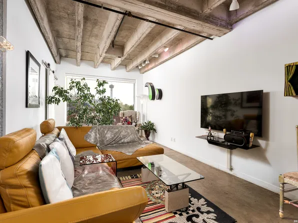 1115 S Alamo Street UNIT 2413, San Antonio, TX 78210