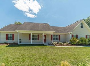 1725 Double Bridges Rd, Good Hope, GA 30641