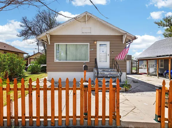 1210 S Cottonwood St, Casper, WY 82604
