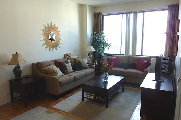 Rented by Corcoran | media 20