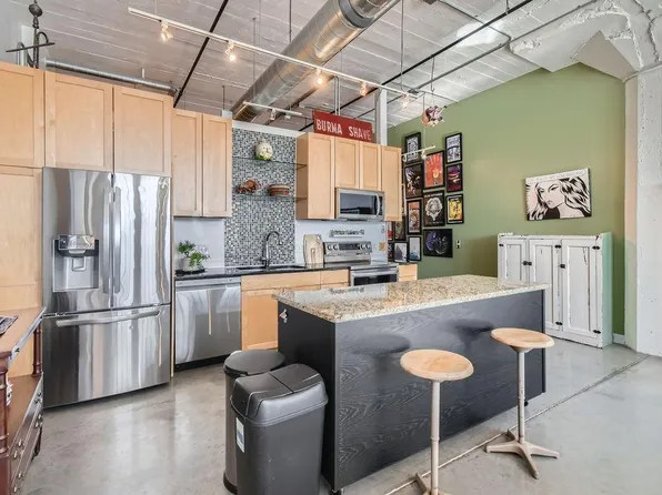 730 Stinson Blvd Unit 205, Minneapolis, MN 55413