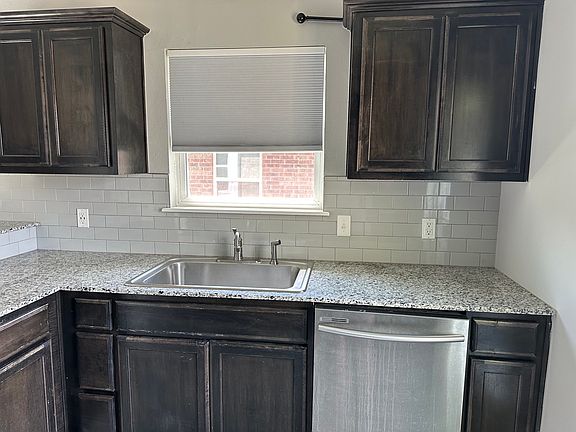 5th image of 4108 NW 151st St