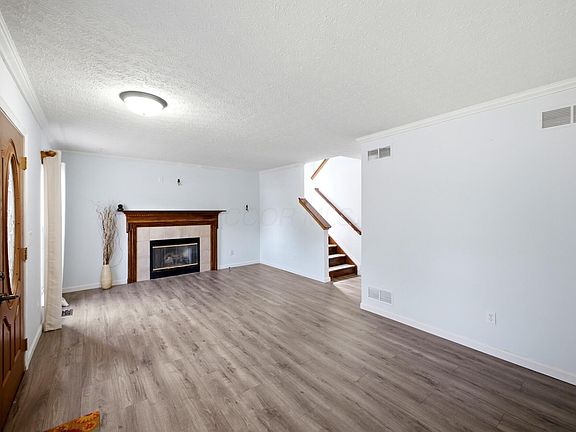 5th image of 3523 Steiner St