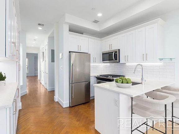 5th image of 347 Greene Ave #4C