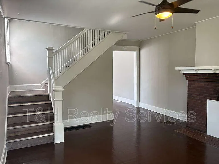 3130 N Park Ave — Photo 4