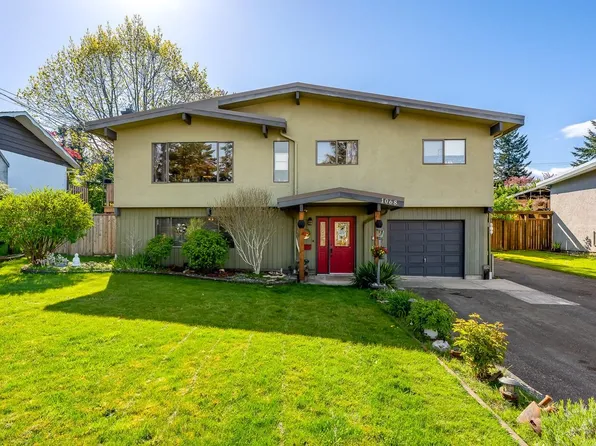 1068 Ruby Rd, Campbell River, BC V9W 1M8
