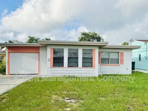 319 Golf Blvd, Daytona Beach, FL 32118