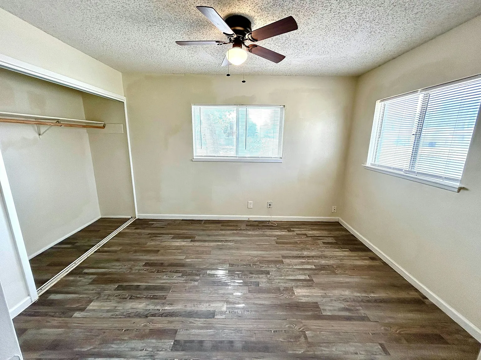 4631 Argonne Drive, Unit 2 — Photo 4