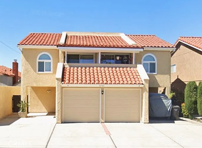 16701 Bolsa Chica St — Photo 1