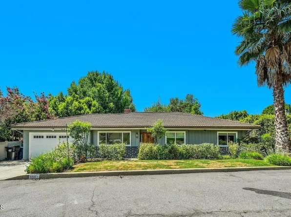 4837 1/2 Oakwood Ave, La Canada Flintridge, CA 91011