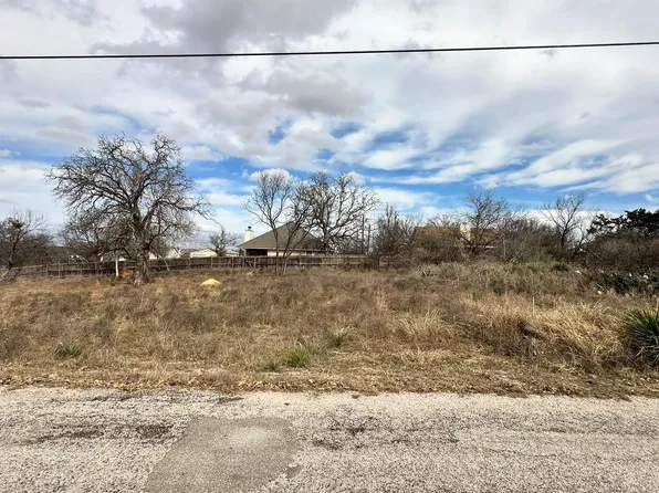398-399 400 Sweetbriar Dr, Marble Falls, TX 78654