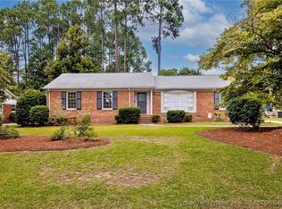 2818 Millbrook Rd, Fayetteville, NC 28303