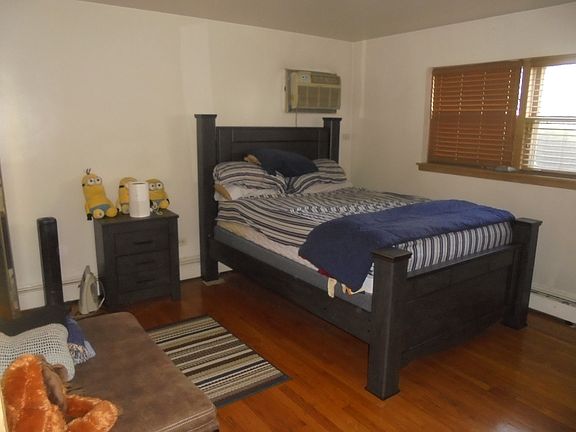 4th image of 5941 N Odell Ave APT Gw