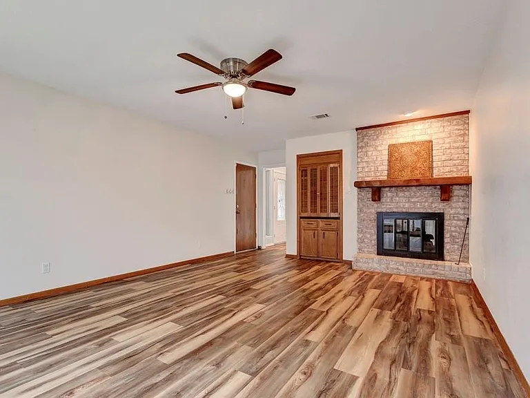 17 Wishbonebush Rd — Photo 28