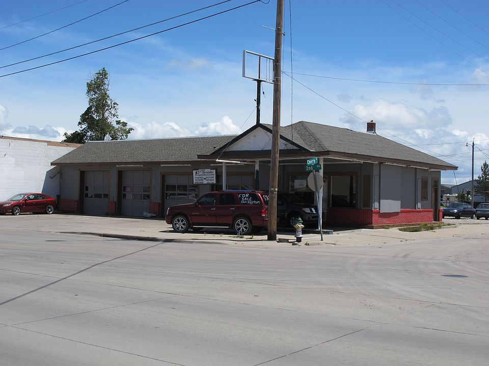 1st image of 222 S 2nd Ave