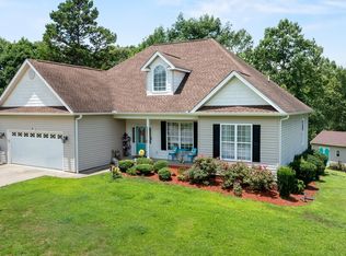 715 Tudor Ln, Boiling Springs, SC 29316