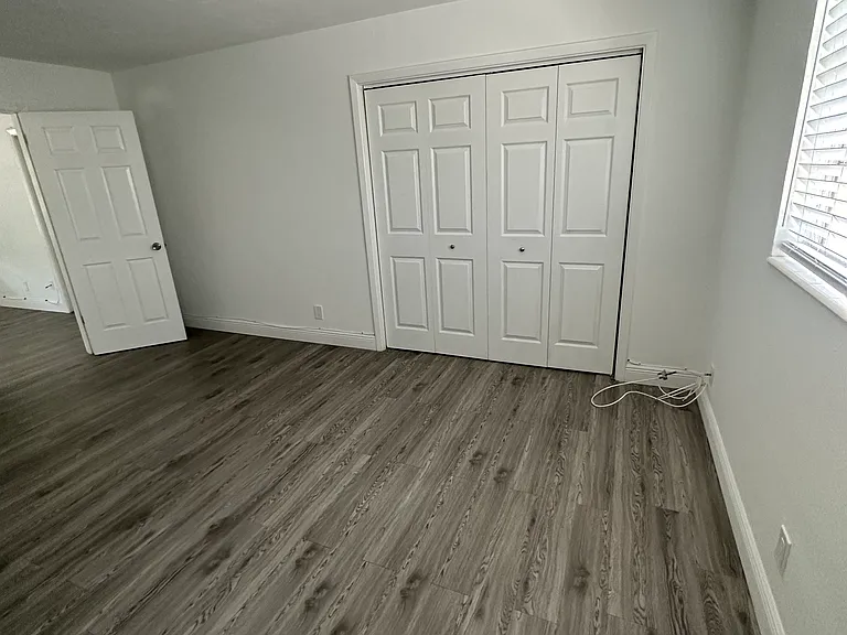 535 Spencer Dr #8 — Photo 14