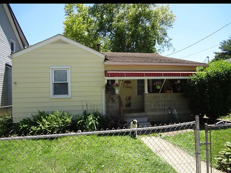 131 E Channel St — Photo 14