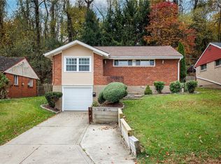 133 Queenston Dr, Pittsburgh, PA 15235