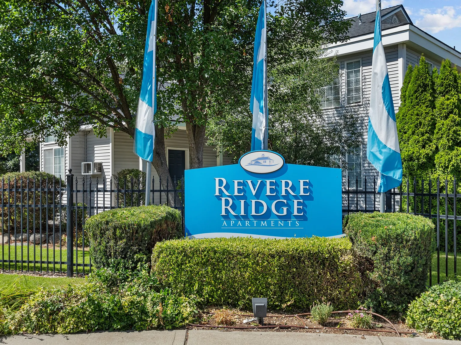 Revere Ridge — Photo 1