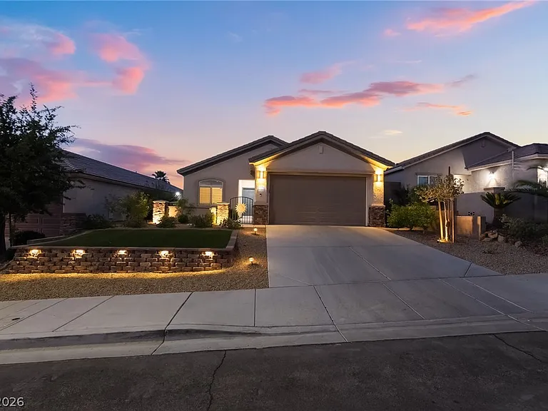2676 Lochleven Way — Photo 28