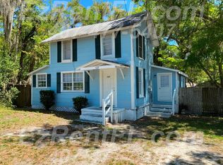 127 S Garfield Ave, Deland, FL 32724