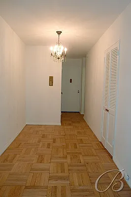 Sold by Bellmarc Realty | media 8