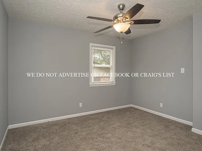 Malvern Cir — Photo 14