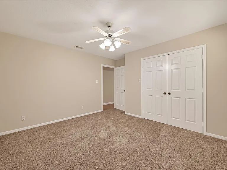 1012 Lilley Rd — Photo 20