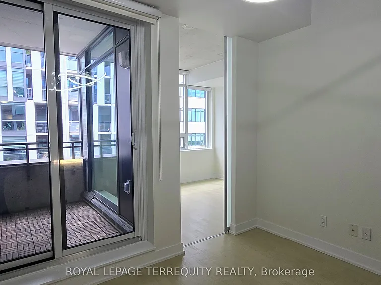 20 Gladstone Ave #502 — Photo 20