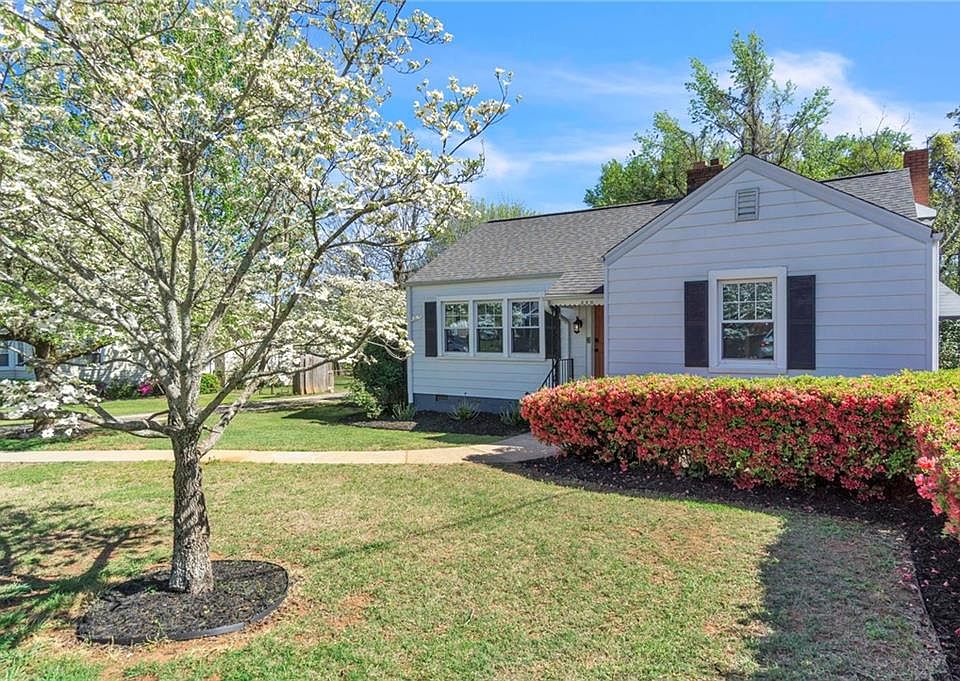 320 Rogers Ave, Greenville, SC 29617 Zillow