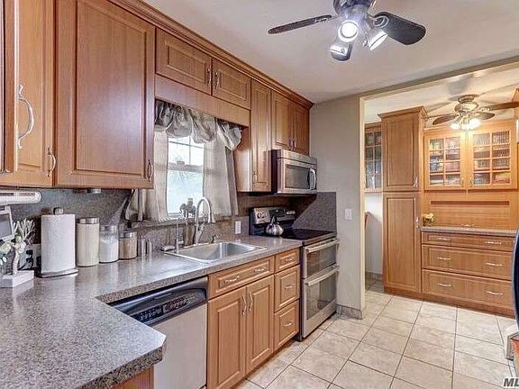 4th image of 490 Keller Ave