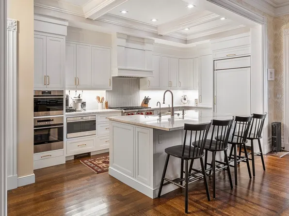 53 Mount Vernon St Unit 2, Boston, MA 02108