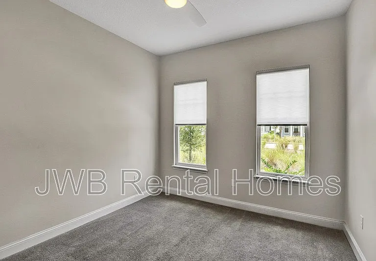 274 Daydream Ave — Photo 13