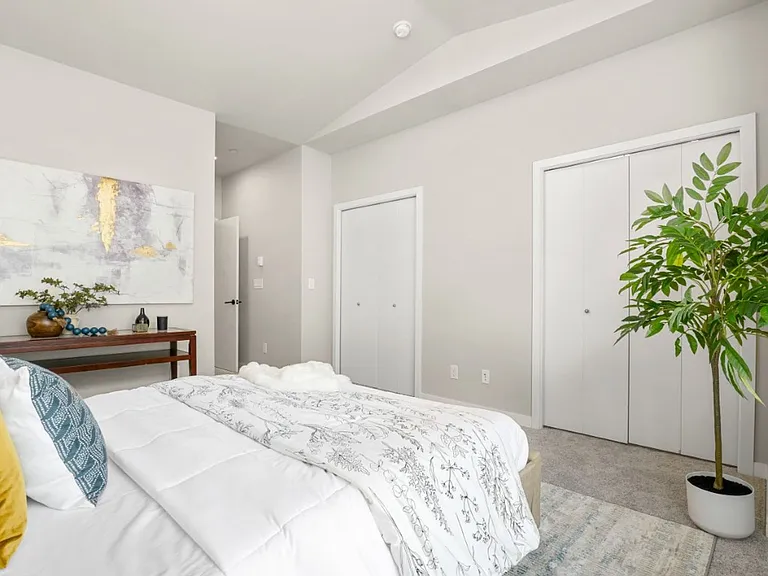 2041 NW Talus Dr — Photo 12