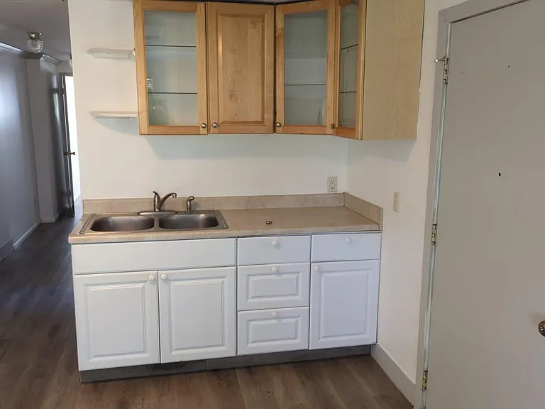 10329 Wallingford Ave N #B — Photo 2