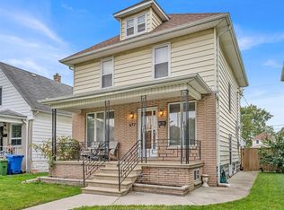 877 Pierre Ave, Windsor, ON N9A 2K6