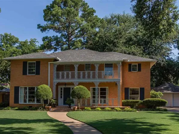 2111 Berkeley Dr, Wichita Falls, TX 76308