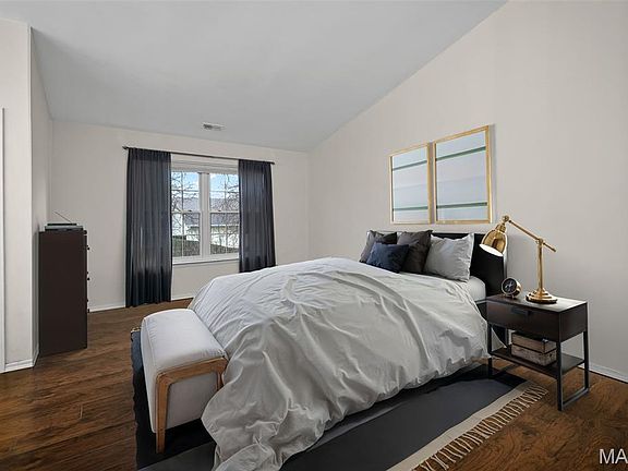 4th image of 1042 Sugar Creek Ct #8
