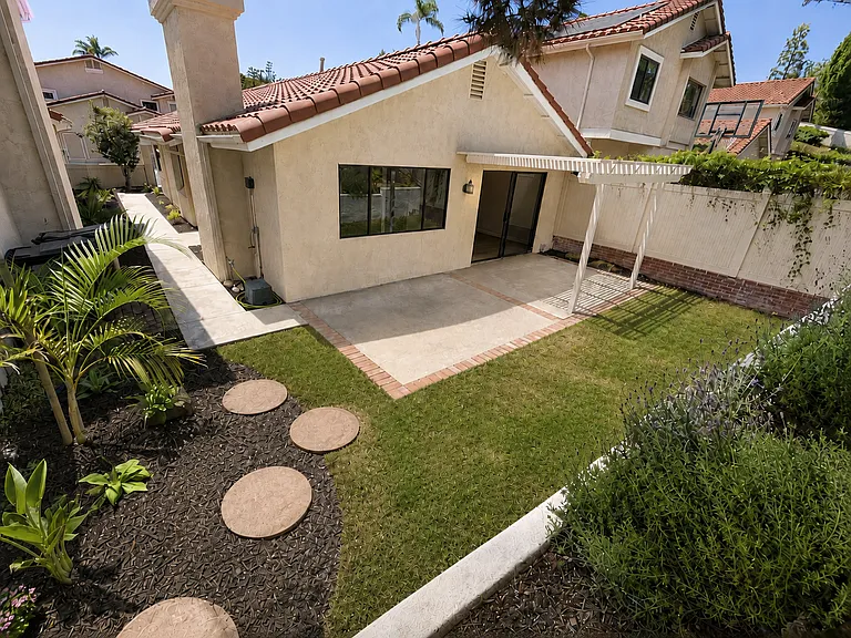 4161 Caminito Davila — Photo 10