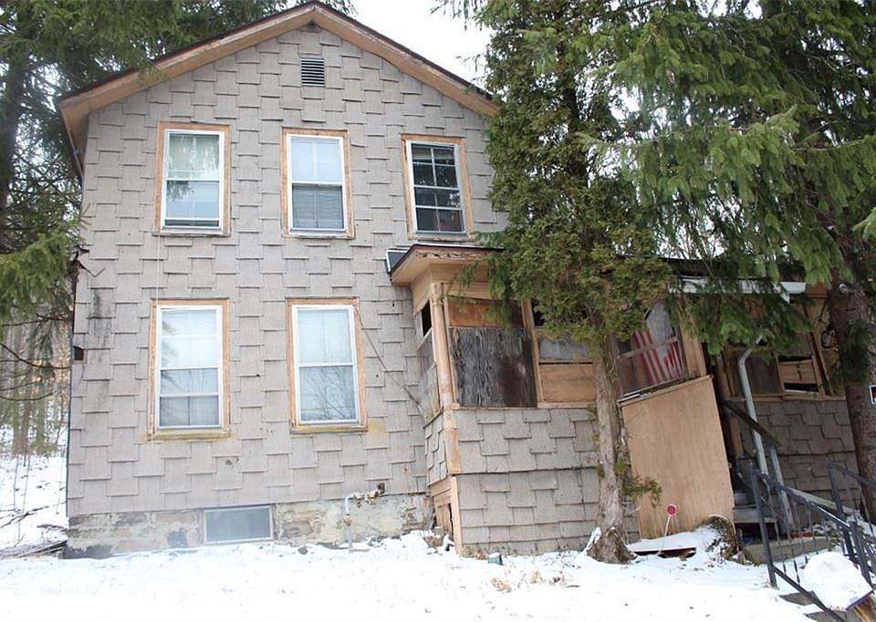 1st image of 296 Scott Ave