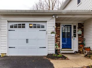 6 Cobblestone Ct, Howell, NJ 07731