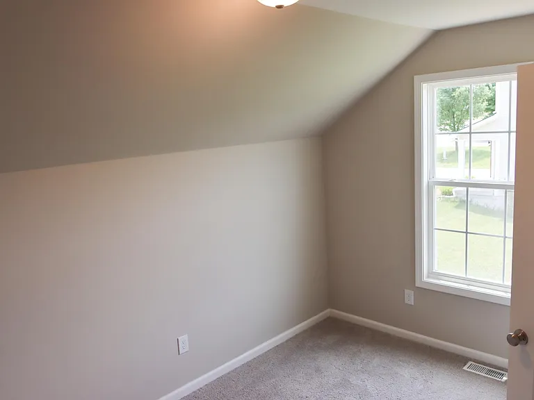 210 Dubuy Dr — Photo 37