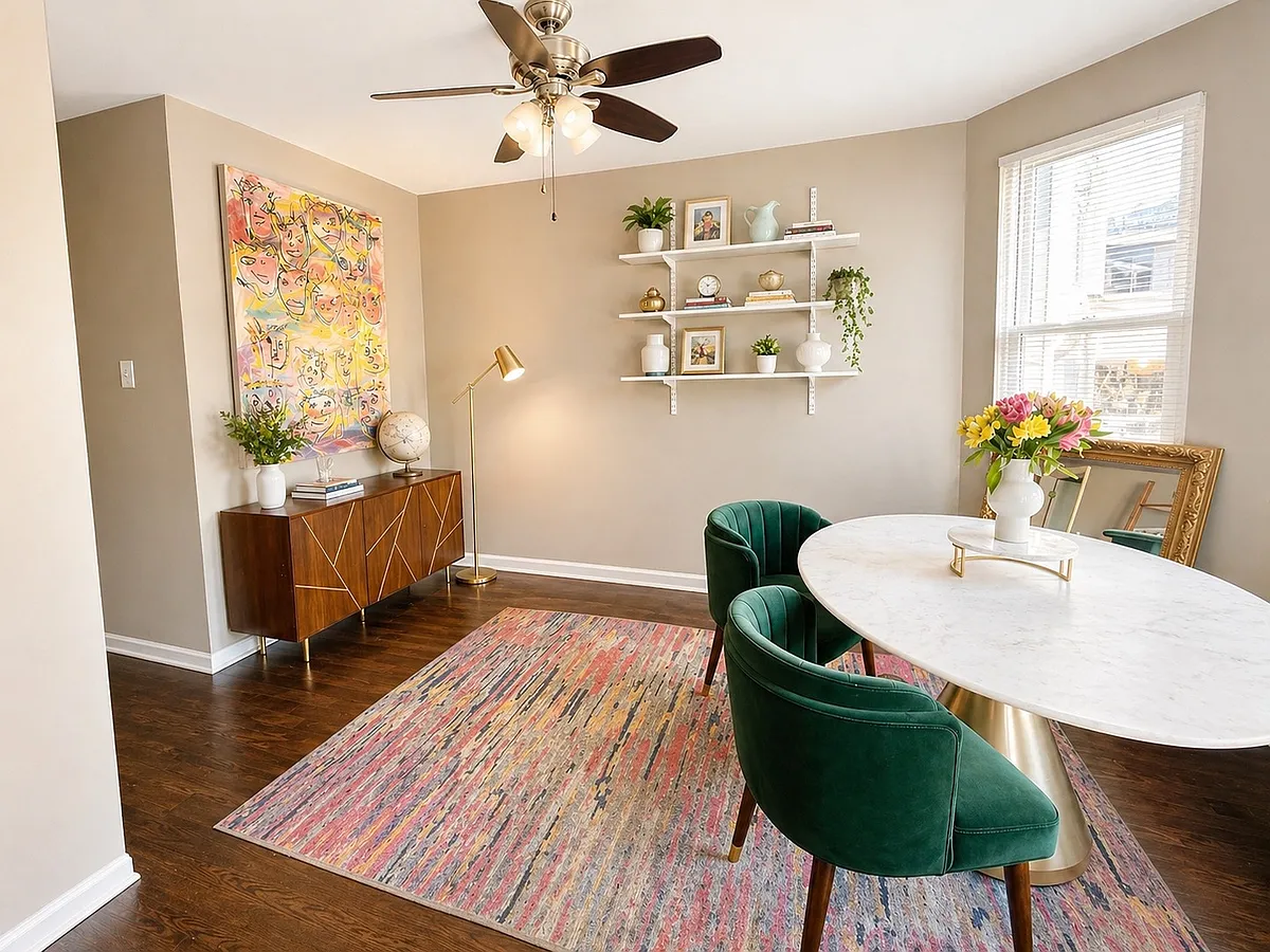 Building Photo - 2835 N Ridgeway Ave #2