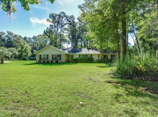 149 Mill Run Rd, Richmond Hill, GA 31324