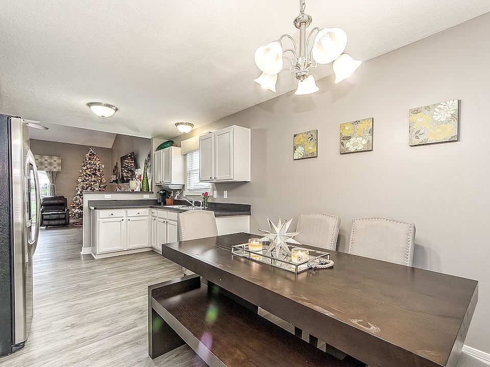 1st image of 536 Slate Ln