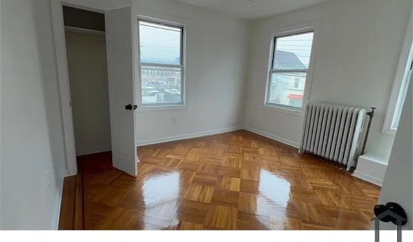 3 bed, $3,200 — Photo 2